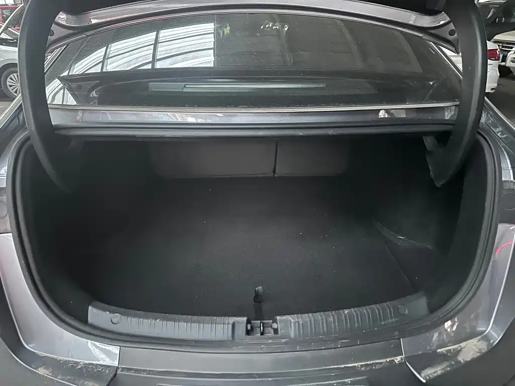 BYD Qin L — миниатюра 10