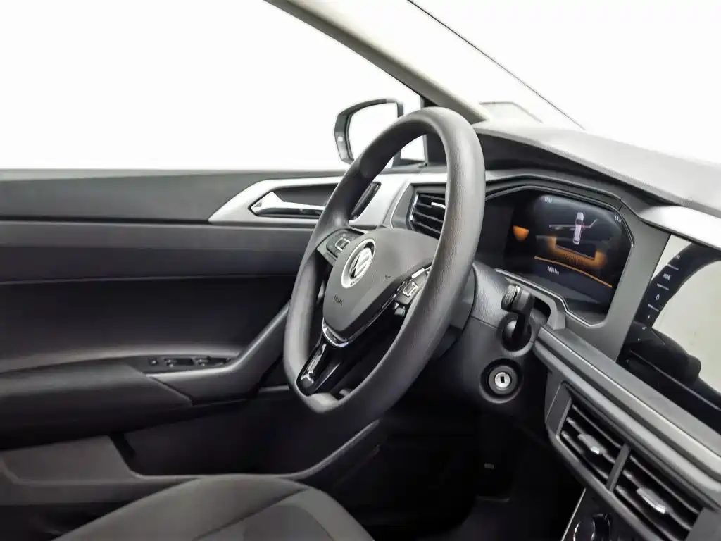 Volkswagen Polo — миниатюра 22