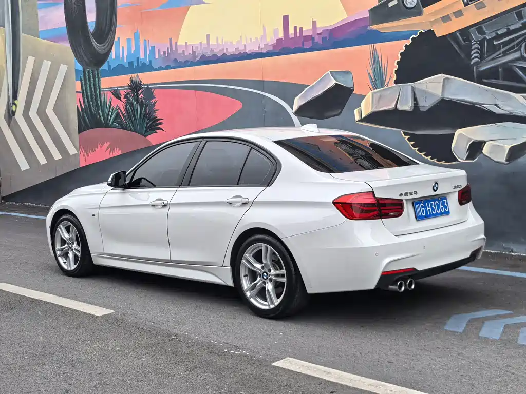 BMW 3 Series — миниатюра 4