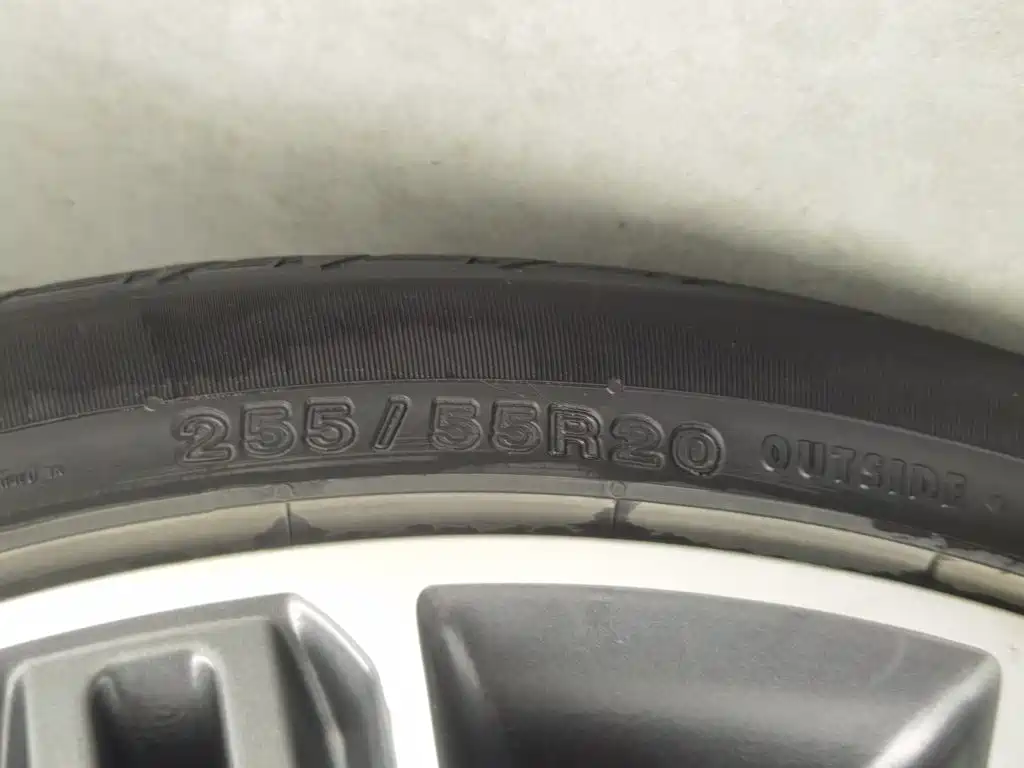 Land Rover Sport PHEV — миниатюра 24