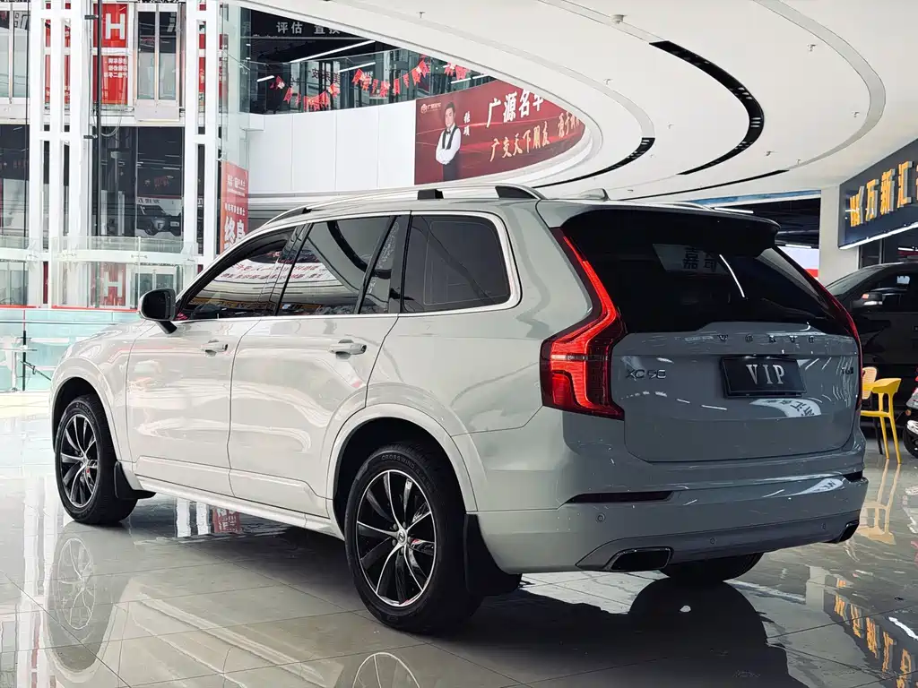 Volvo XC90 — миниатюра 6