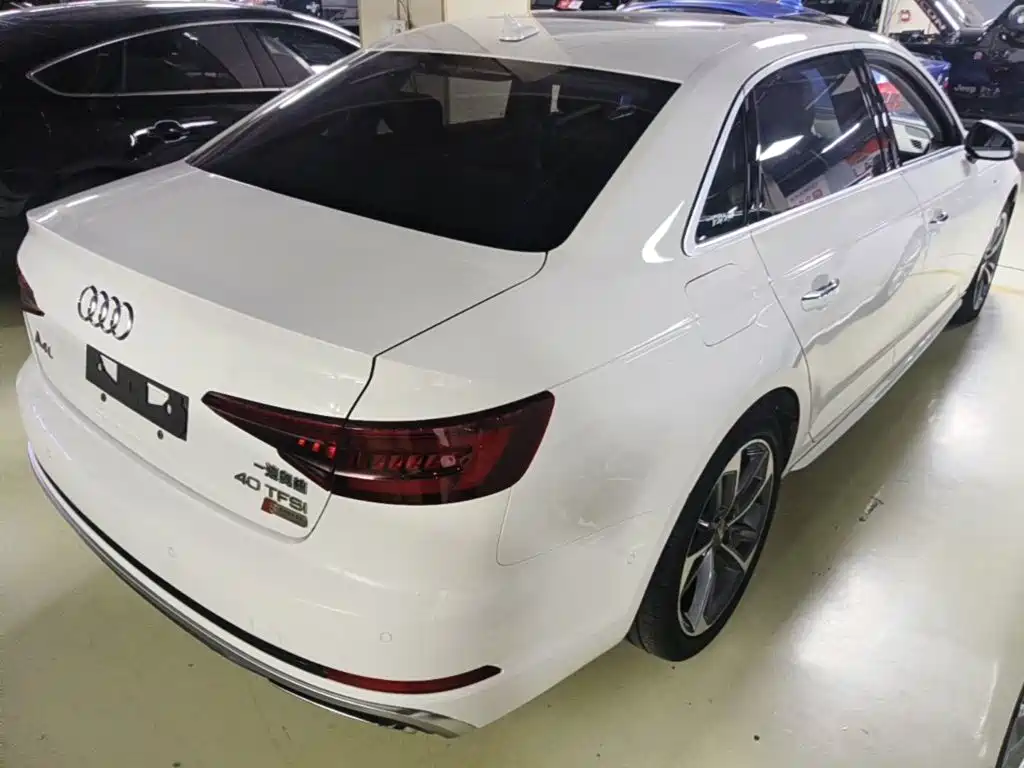 Audi A4L — миниатюра 7