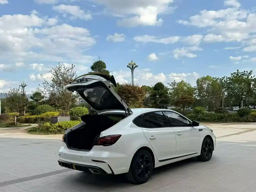 MG MG6 — миниатюра 6
