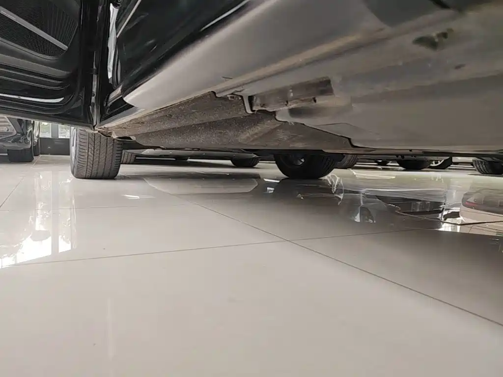 Audi Q5L — миниатюра 22
