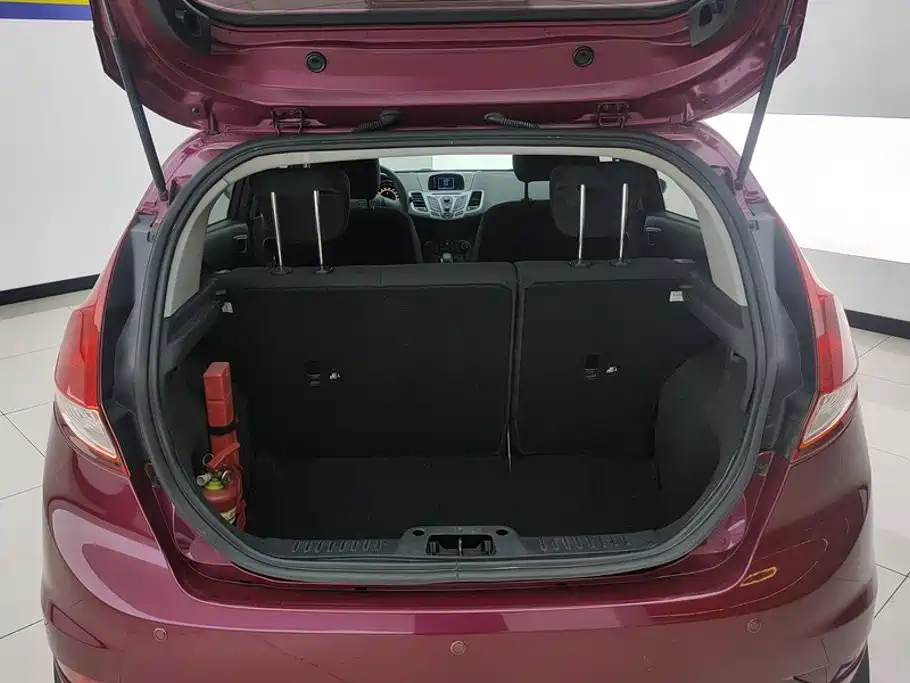 Ford Fiesta — миниатюра 4