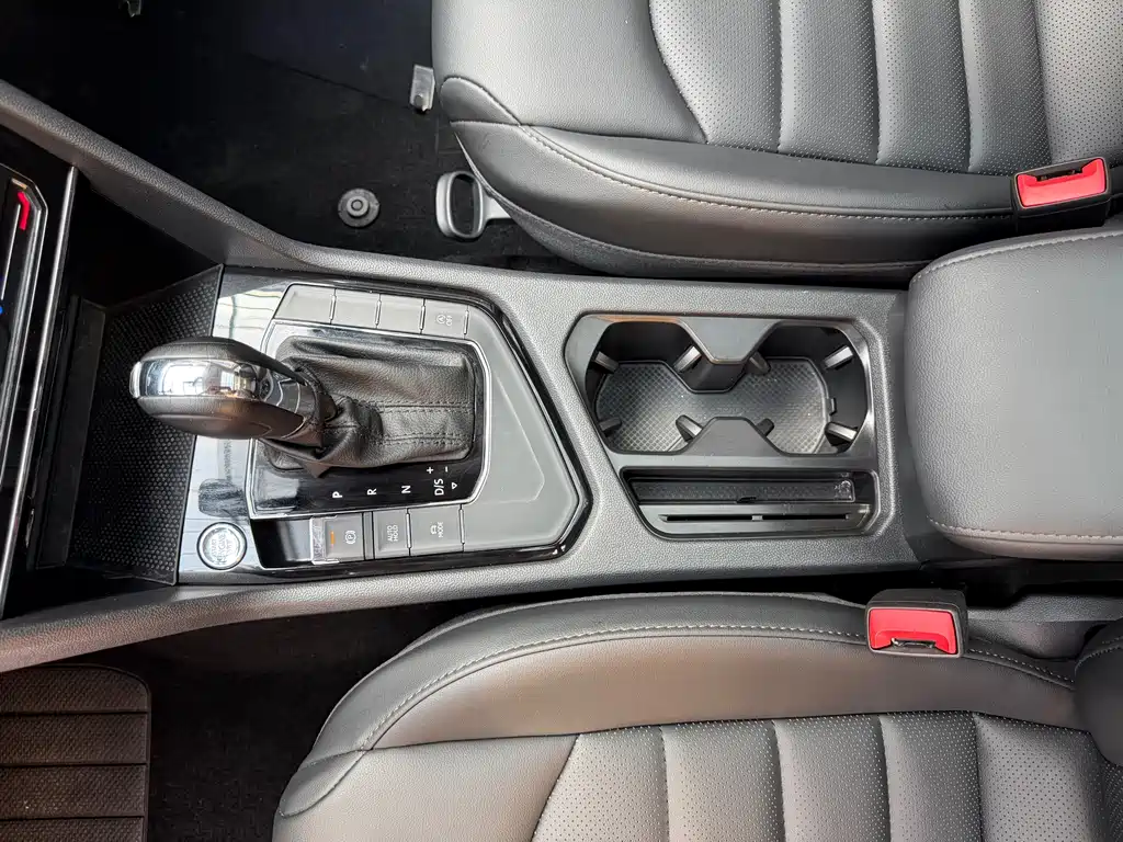 Volkswagen Tharu — миниатюра 11
