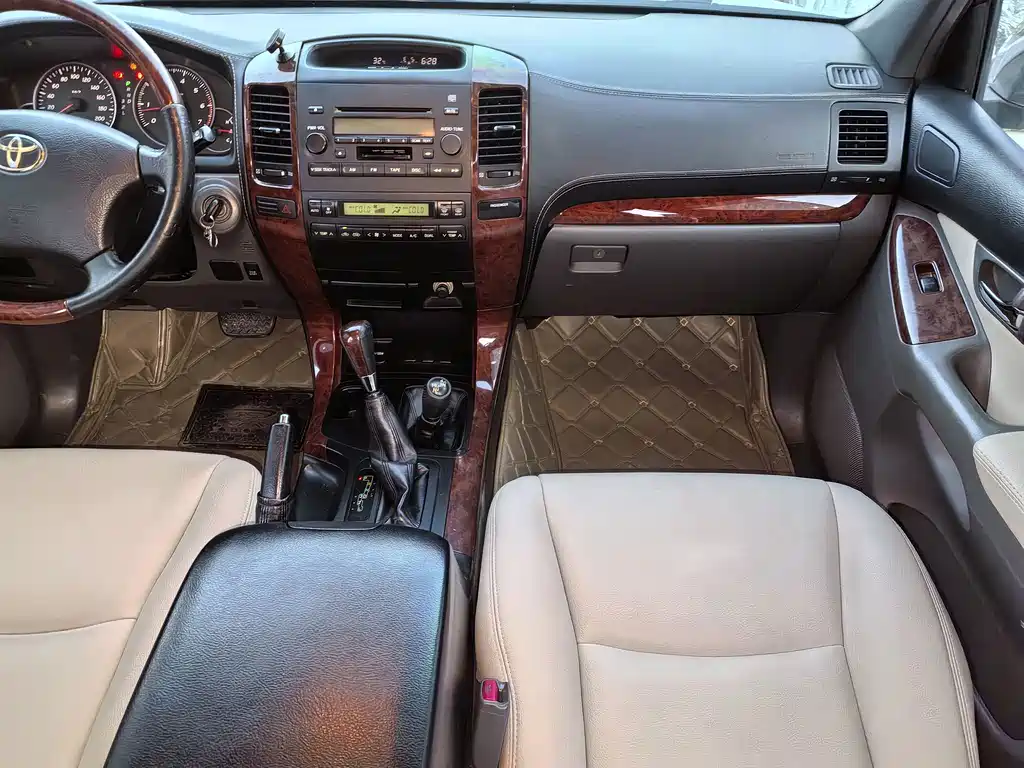 Toyota Prado (Import) — миниатюра 14