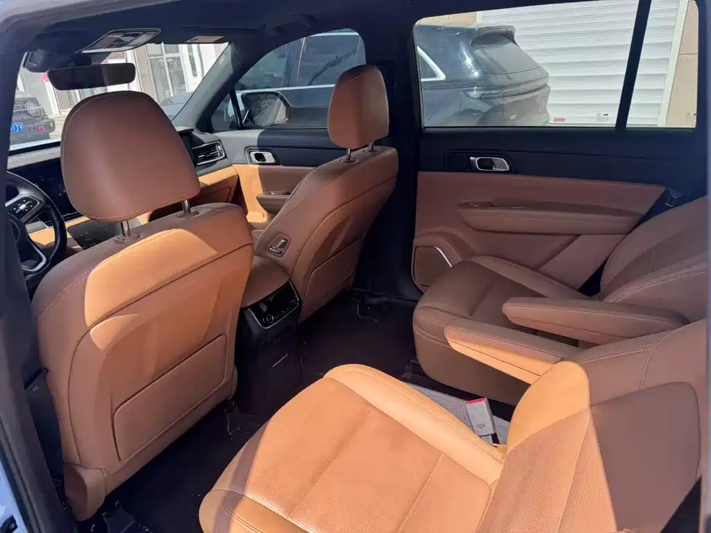 Li Auto ONE 2021 6 мест