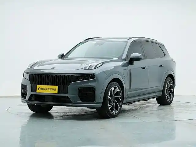 2022 Lynk & Co 09