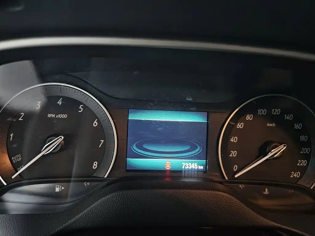 Buick Excelle — миниатюра 5