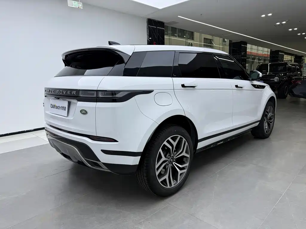 Land Rover Range Rover Evoque 2022 L 249PS R-Dynamic Luxury