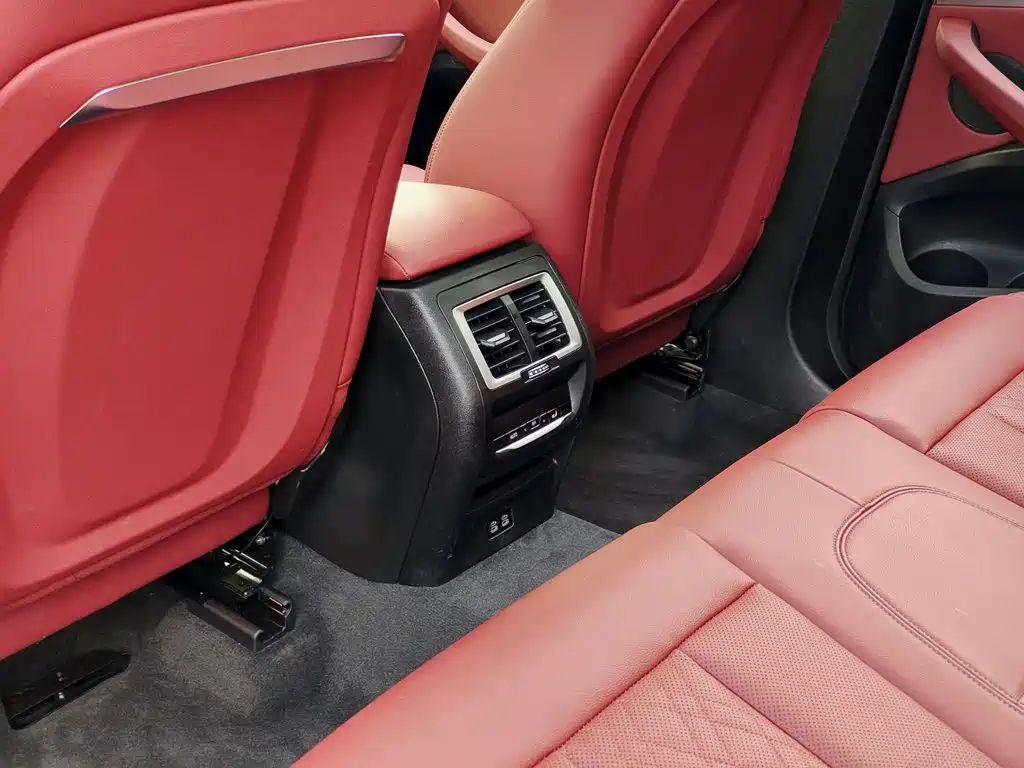 BMW X3 — миниатюра 9