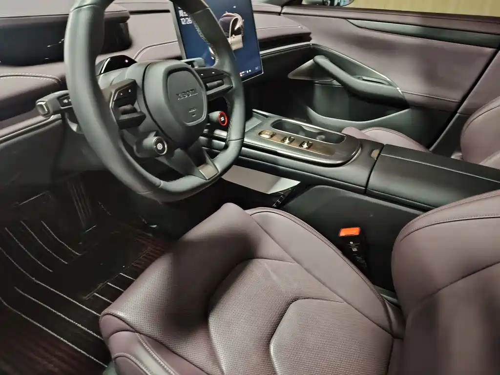 XIAOMI CAR XIAOMI SU7