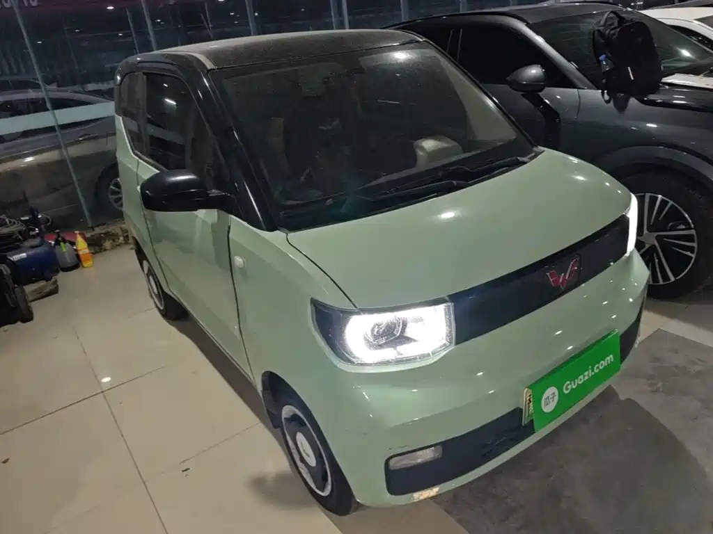 Wuling MINIEV — миниатюра 4