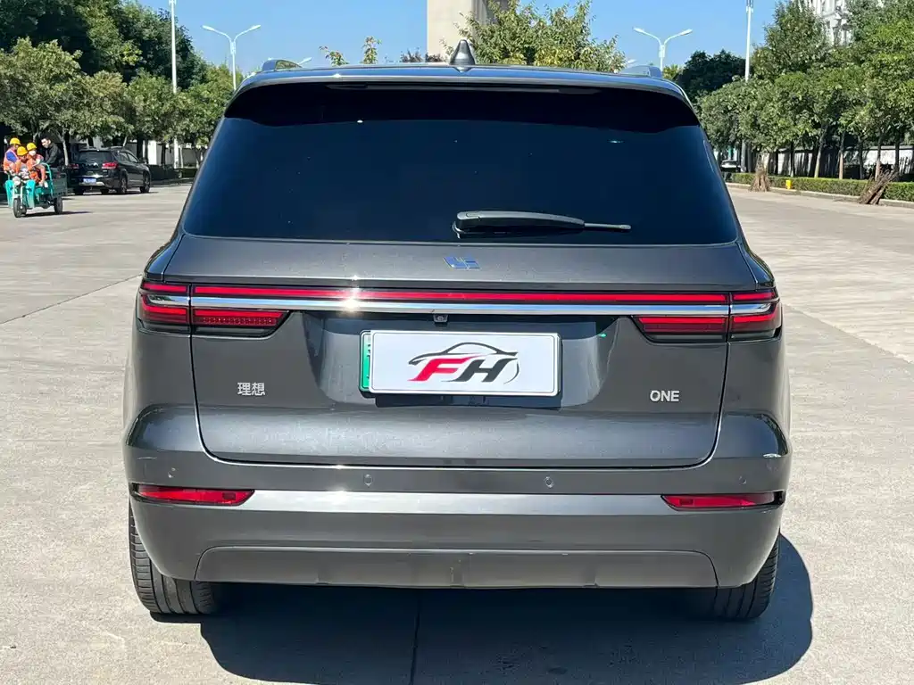 Li Auto Li ONE — миниатюра 8
