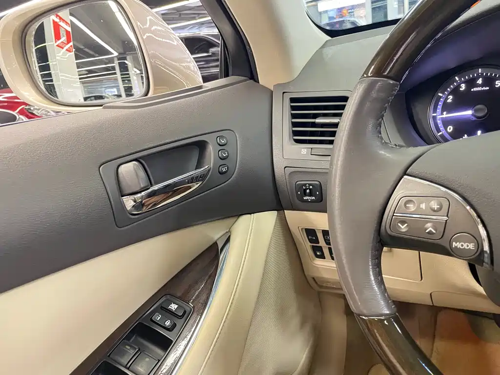 Lexus ES — миниатюра 15