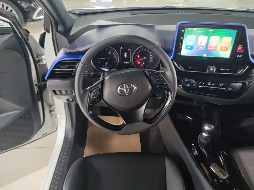 Toyota IZOA — миниатюра 11