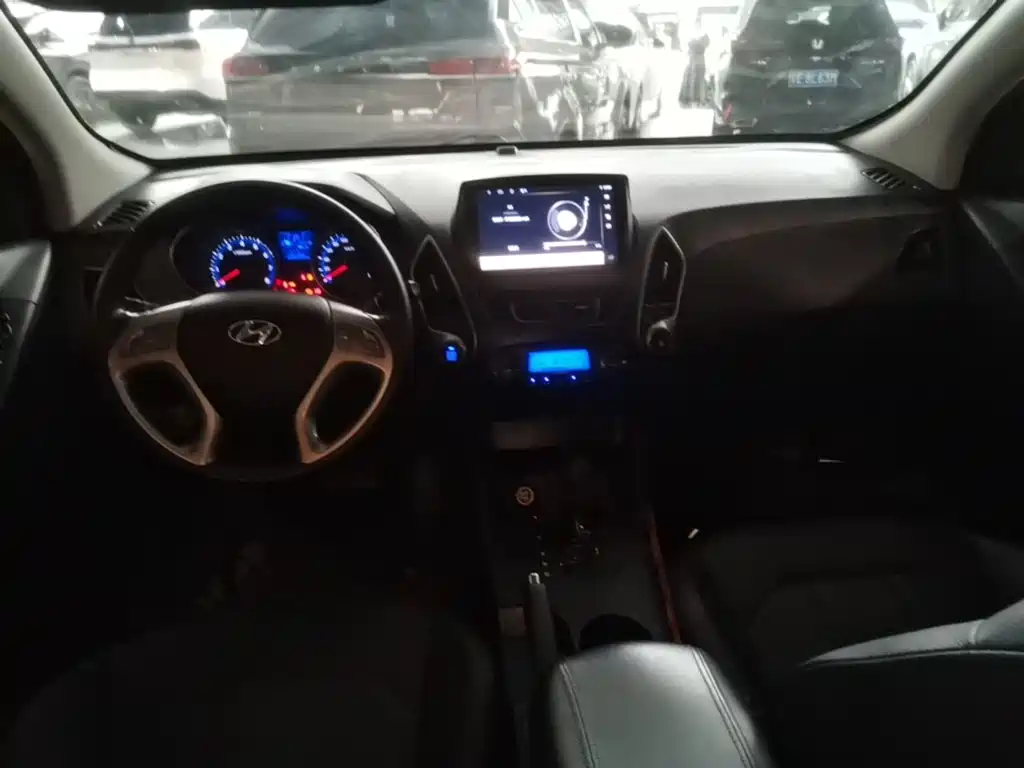 Hyundai ix35 — миниатюра 10