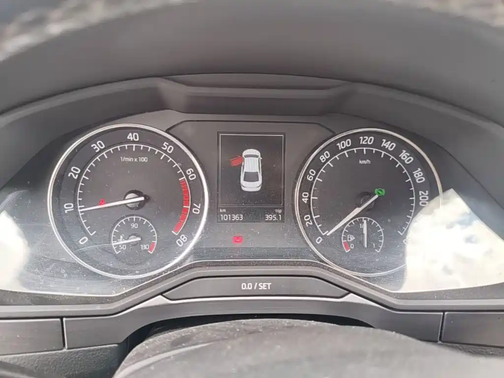 Skoda Superb — миниатюра 12
