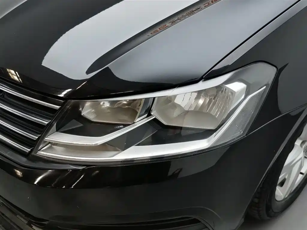 Volkswagen Lavida 2017 1.6L AT