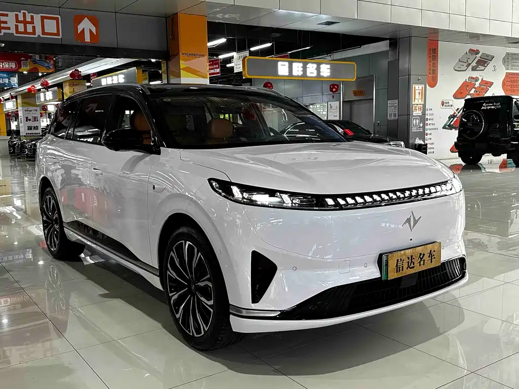 Dongfeng eπ008 2026 мест