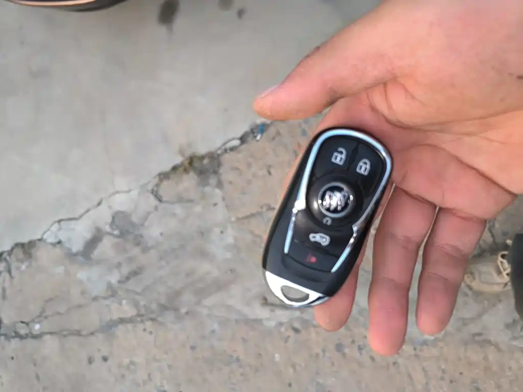 Buick GL8 — миниатюра 9