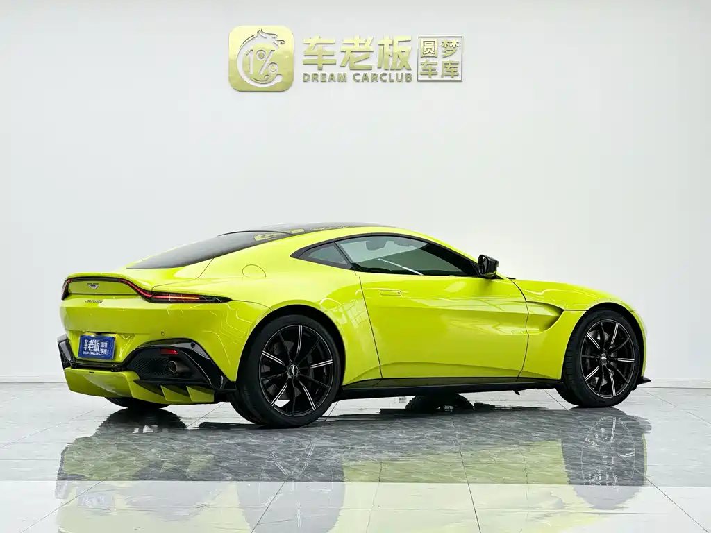 Aston Martin V8 Vantage — миниатюра 4