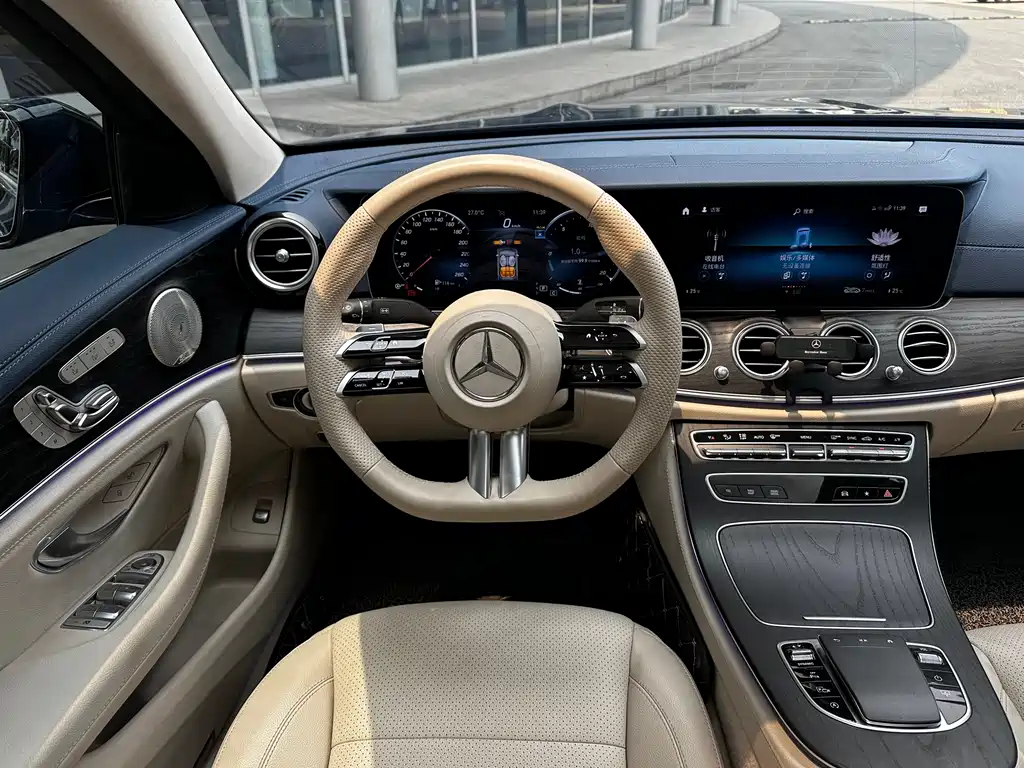 Mercedes-Benz E-Class E 2023 E 300 L Sport Luxury