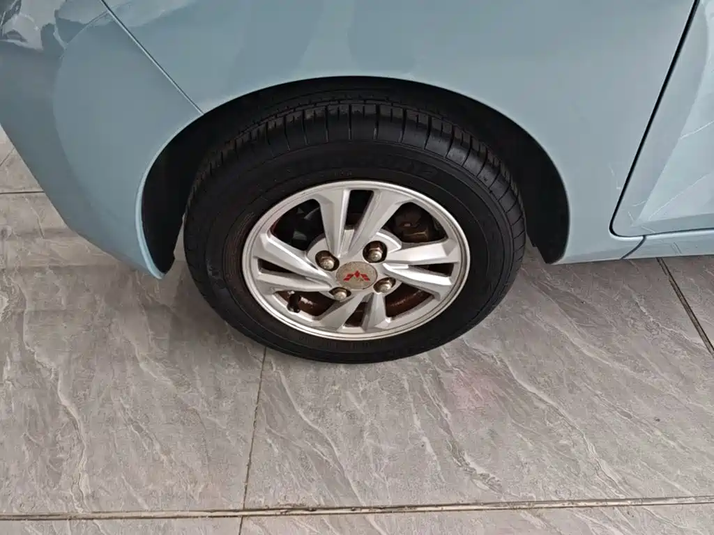 Wuling MINIEV — миниатюра 22