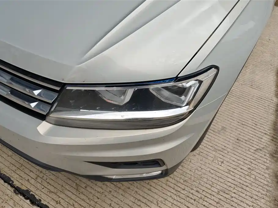 Volkswagen Tiguan L L 2017 330TSI AT
