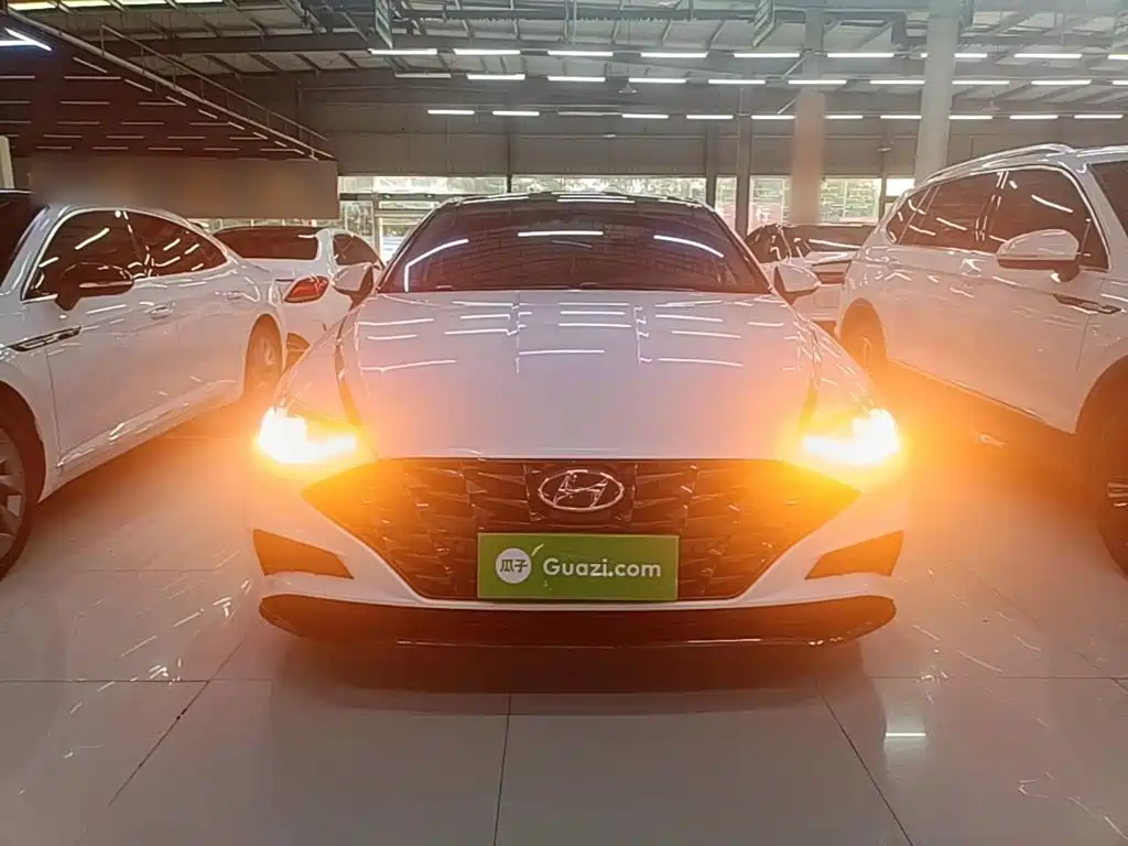 Hyundai Sonata — миниатюра 3