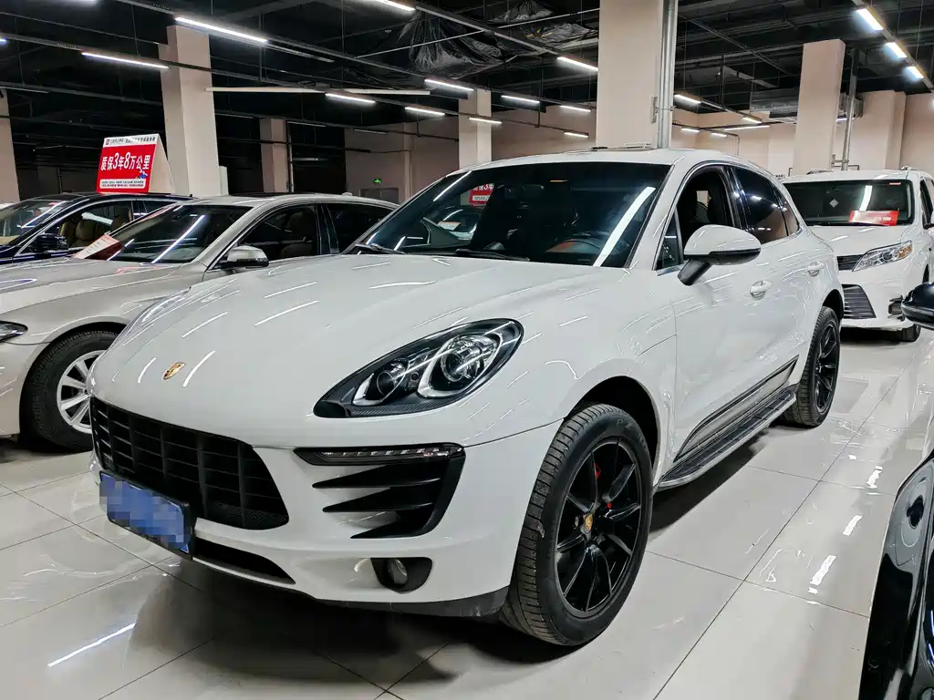 Porsche Macan 2014