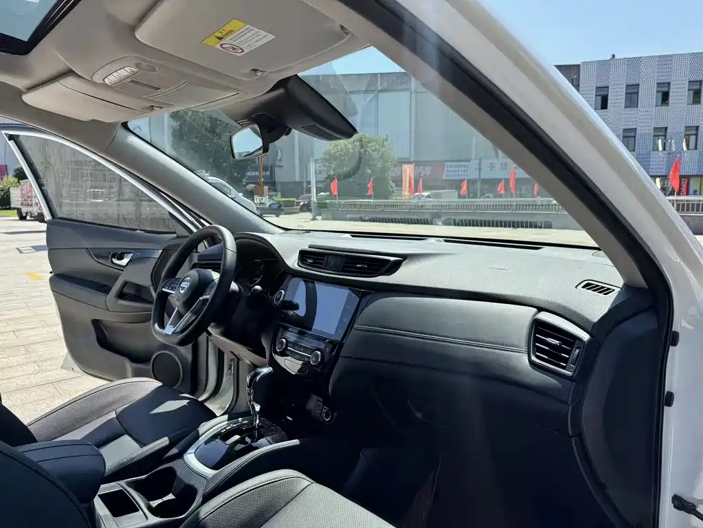 Nissan X-Trail — миниатюра 29