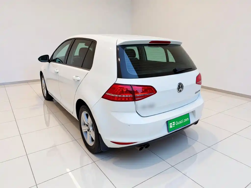 Volkswagen Golf — миниатюра 4