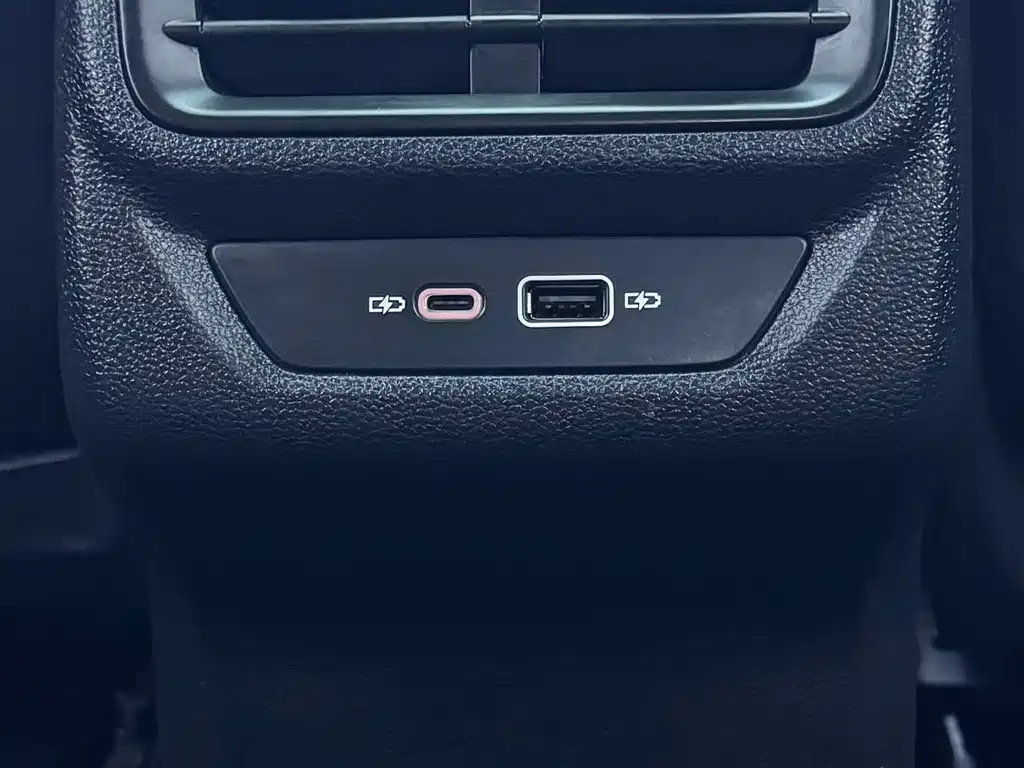 Volkswagen Lamando — миниатюра 13