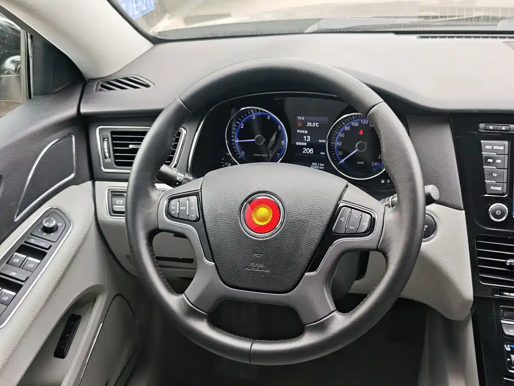 Hongqi Hongqi H7 — миниатюра 13