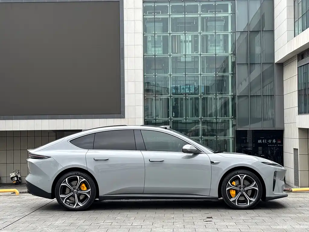 NIO ET5 — миниатюра 3