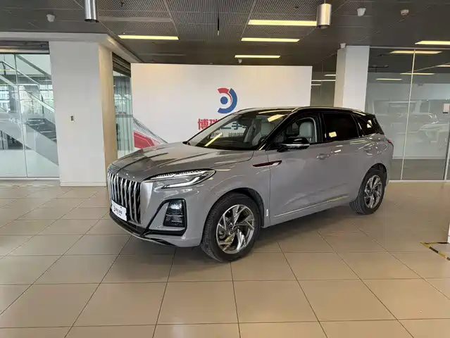 2023 Hongqi HS3