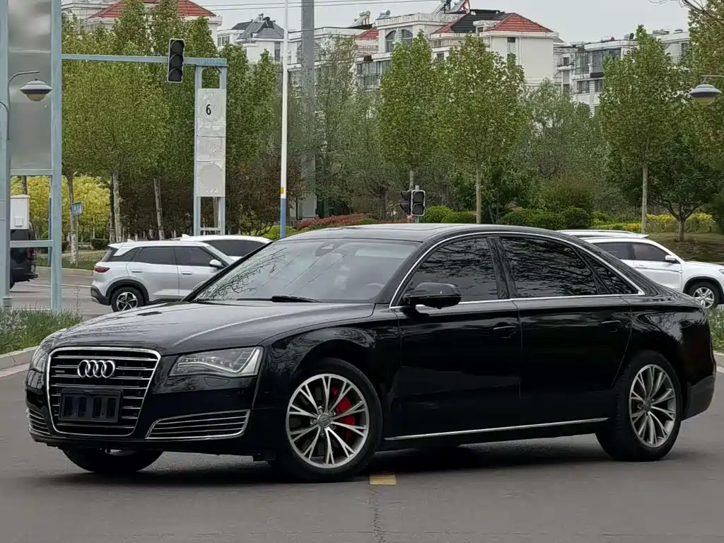 Audi A8 2013