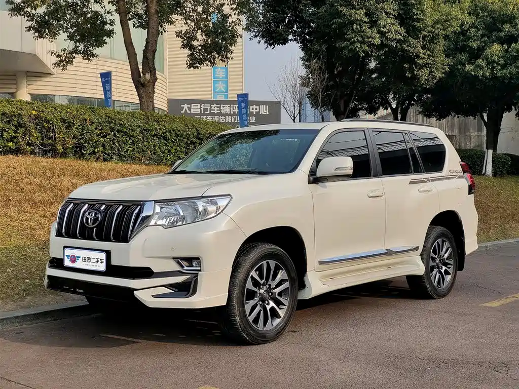 Toyota Prado (Import) 2023