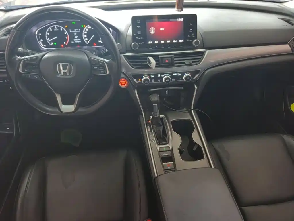 Honda Accord — миниатюра 10