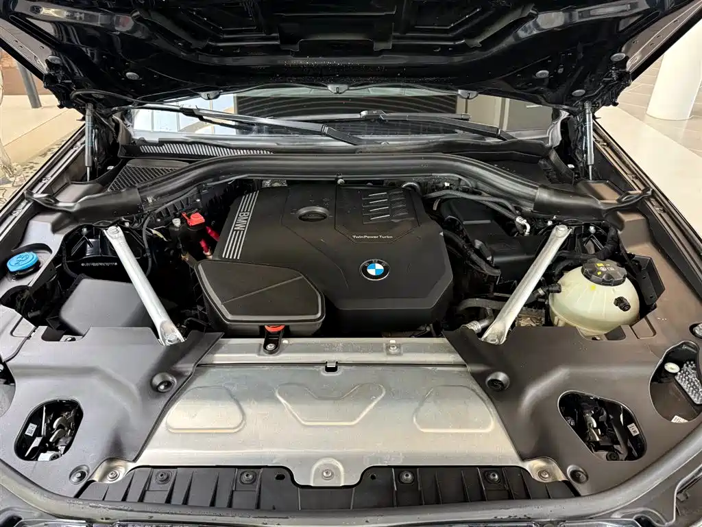 BMW X3 — миниатюра 2