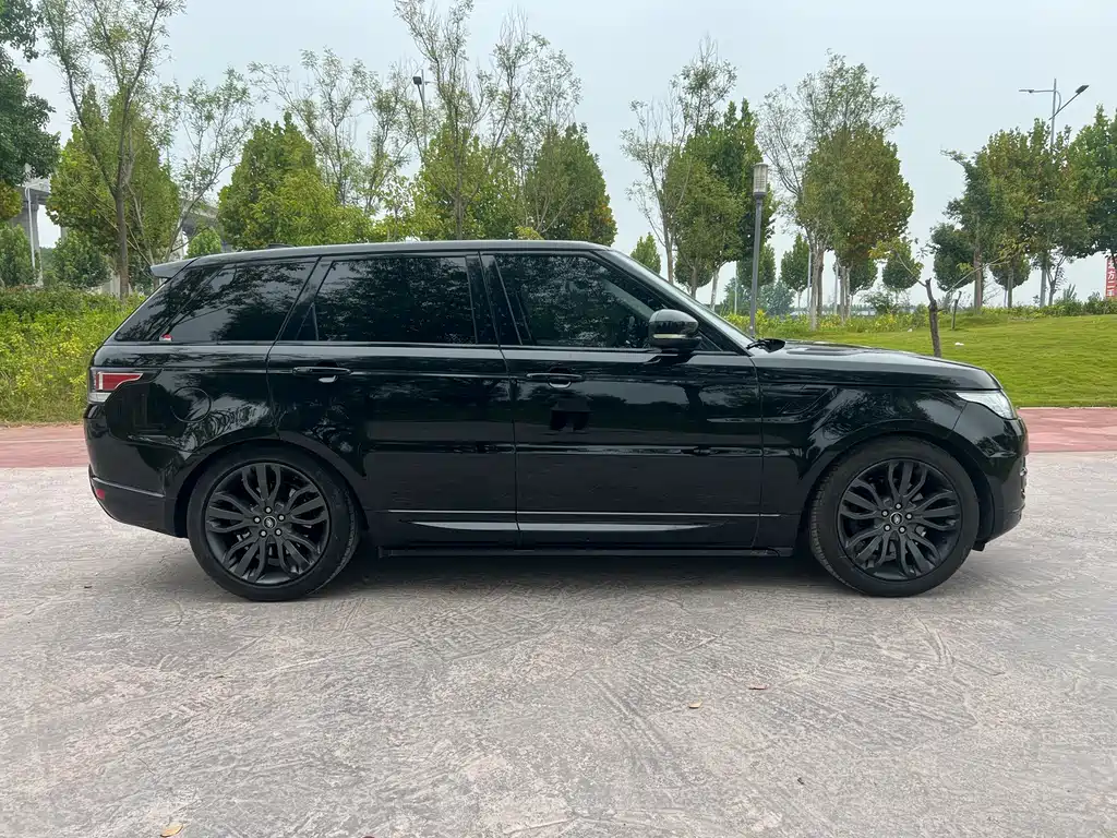Land Rover Sport — миниатюра 6