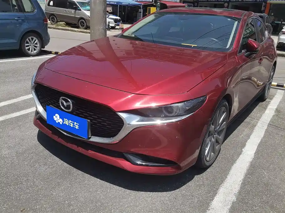 Купить Mazda 3 Axela