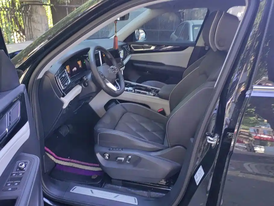 Volkswagen Teramont — миниатюра 9