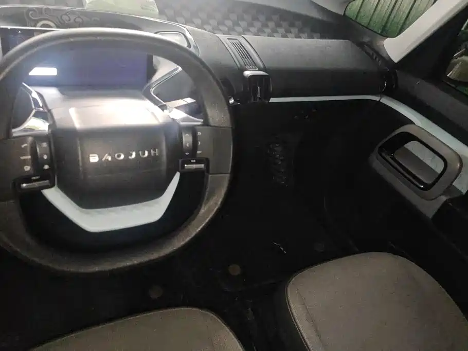 Baojun E300 — миниатюра 12
