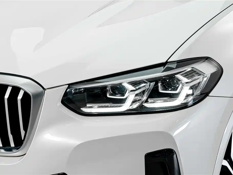 BMW X3 — миниатюра 4