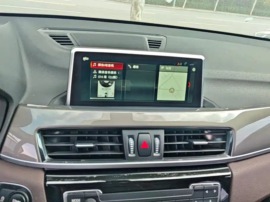 BMW X1 — миниатюра 13