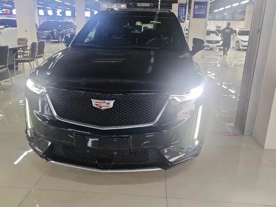 Cadillac XT6 — миниатюра 2
