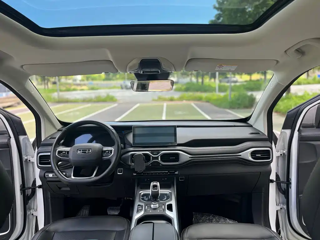 Geely Haoyue 2020 1.8TD DCT Luxury 7 мест